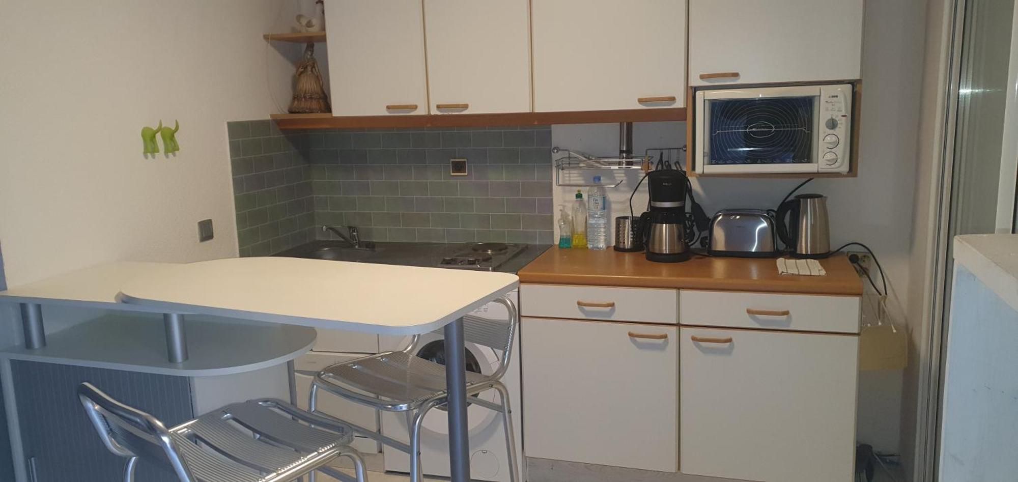 Joli Et Spacieux Studio Avec Garage Au Bord De Mer Frejus Luaran gambar